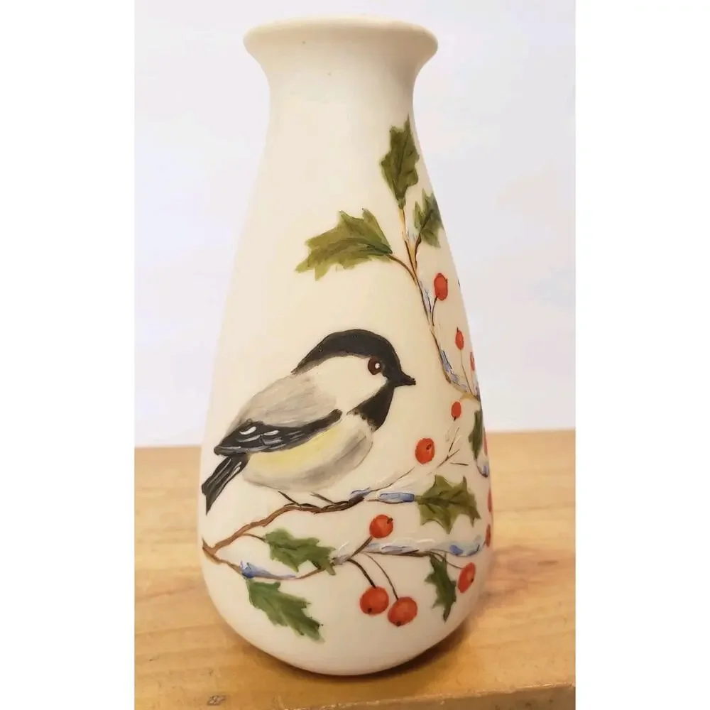 Vintage‎ Hand Painted Chickadee on Holly Bird 5